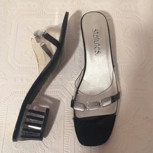 Statutes Black White Jeweled Dress Heels 8 1/2 M